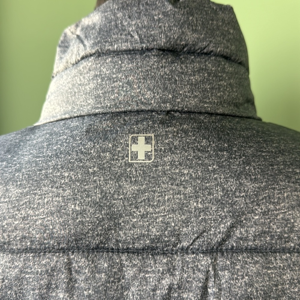 Swiss Tech Packable Puffer Jacket, Gray, Medium - image 5